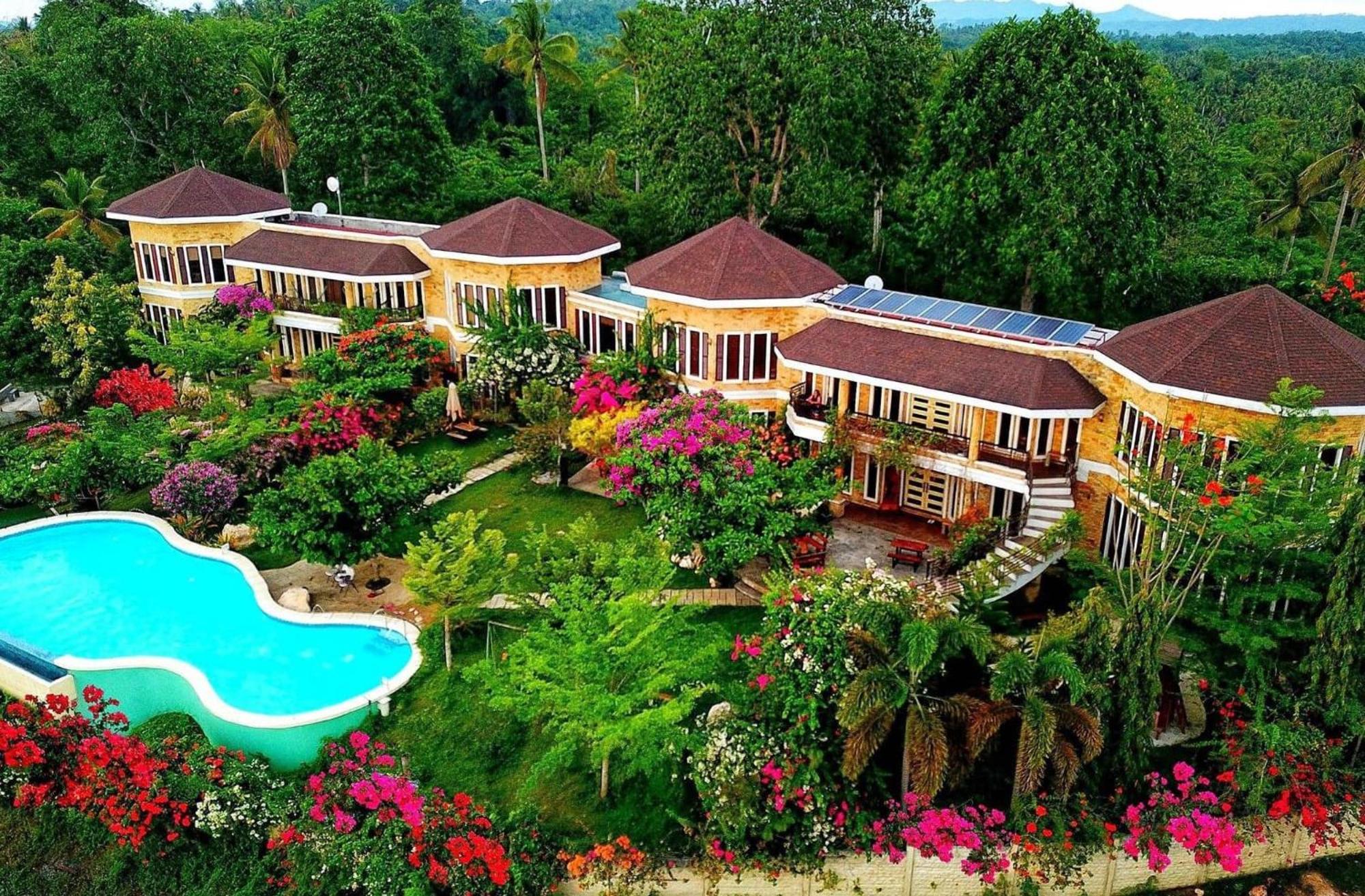 Castle View Hotel Samal Exterior photo