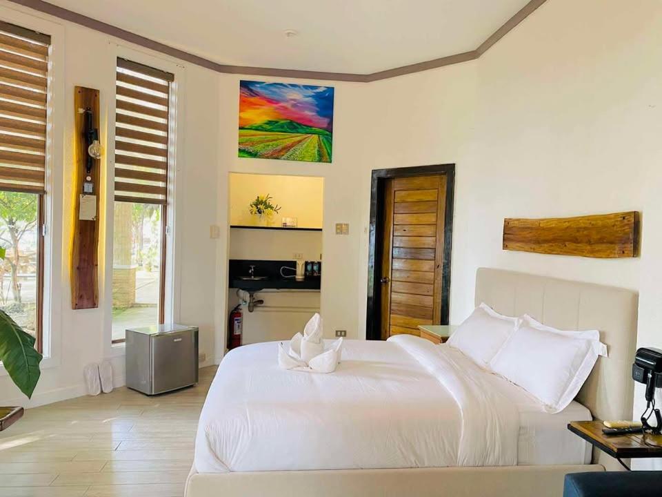 Castle View Hotel Samal Exterior photo