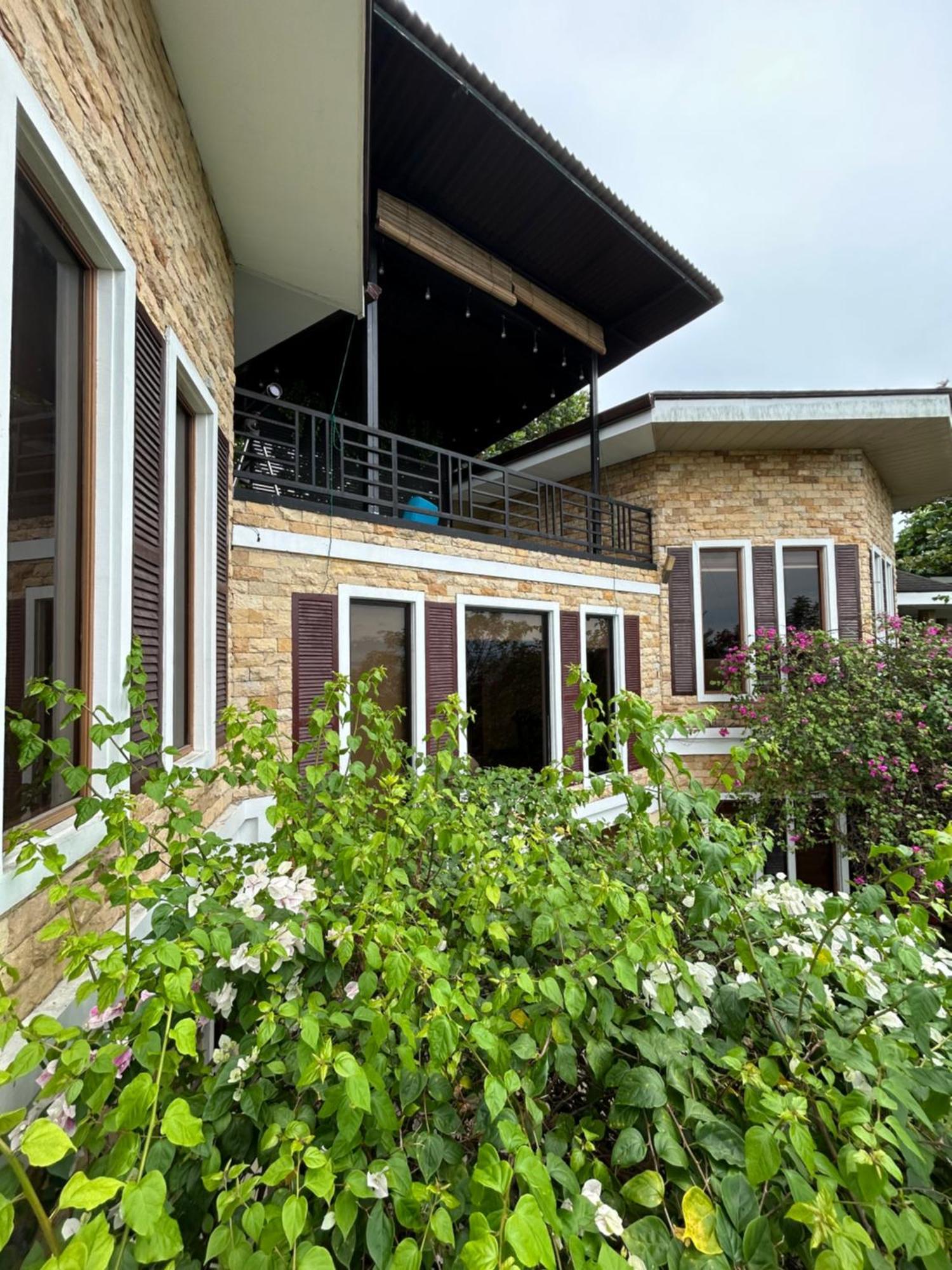 Castle View Hotel Samal Exterior photo